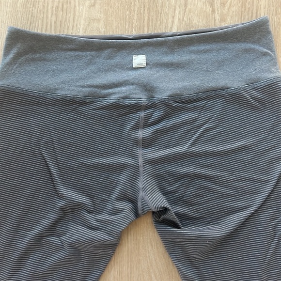 Vuori | The Rise The Shine | XL Grey Pant - Picture 6 of 7